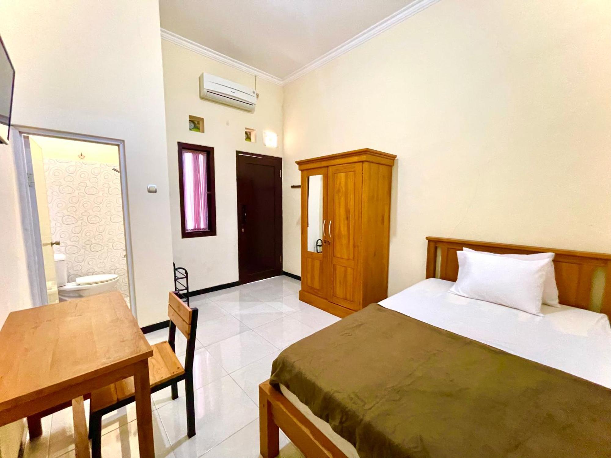 Offspring Ijen Hostel Banyuwangi Екстер'єр фото